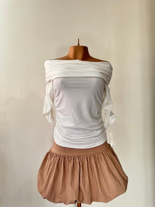 Blusa Cuello Bandeja Color Blanco