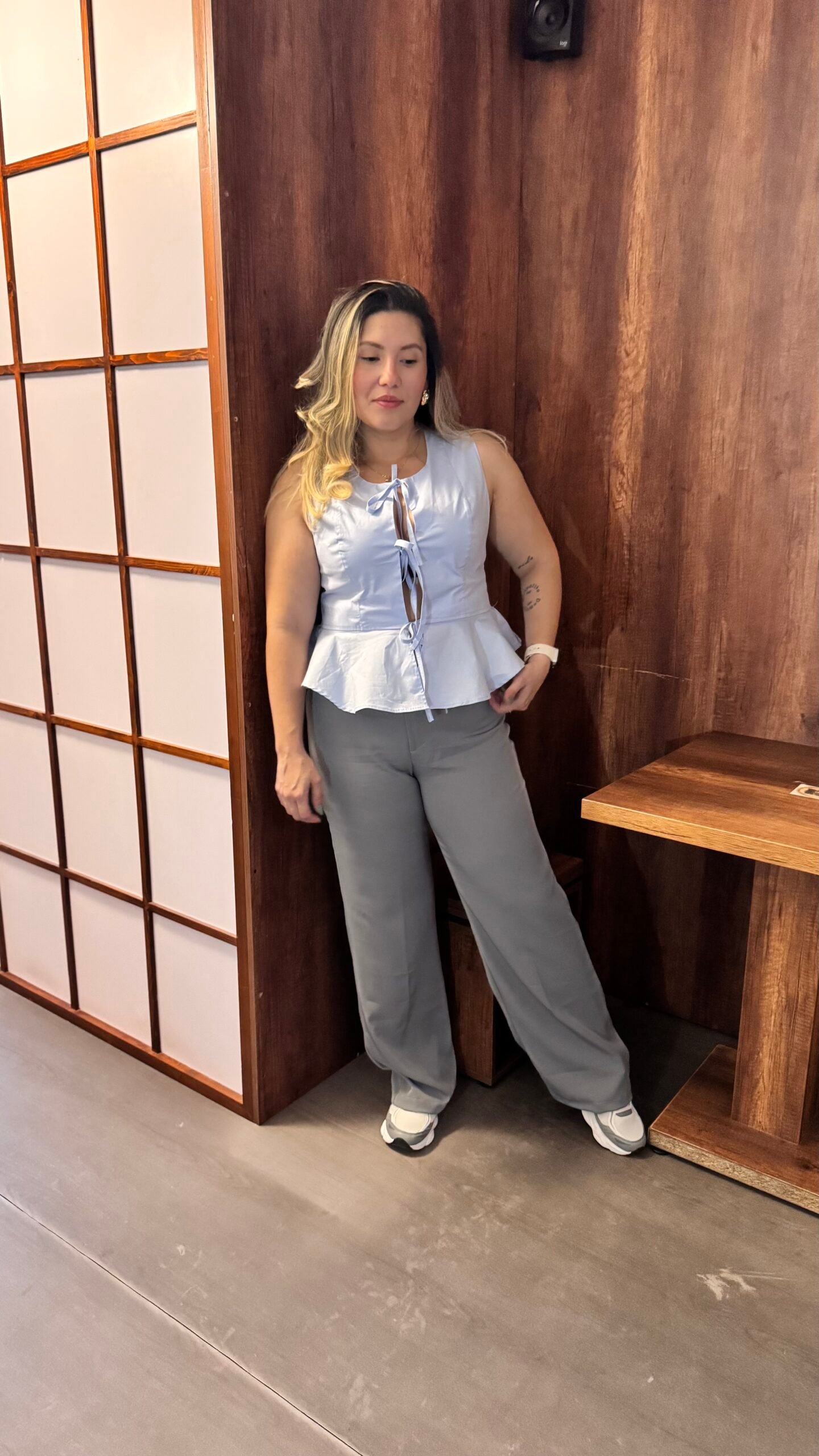 Pantalón ELA y Blusa EMI
